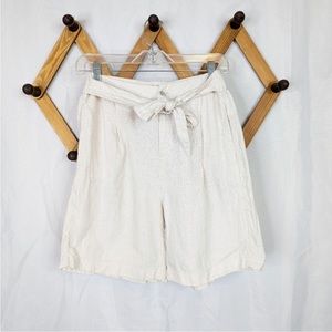 H Halston 100% Linen Cream Belted Paper Bag High Rise Shorts